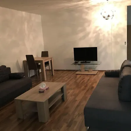 Kn Kahtan Boarding House Μόναχο