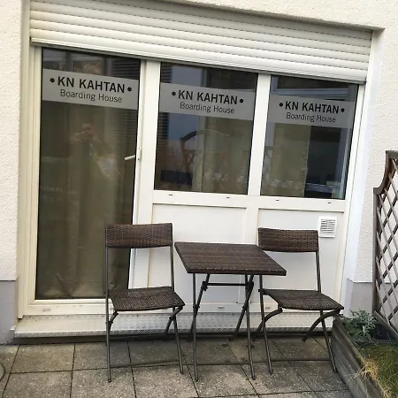 Kn Kahtan Boarding House Apartman München