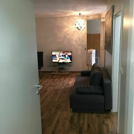 Kn Kahtan Boarding House *