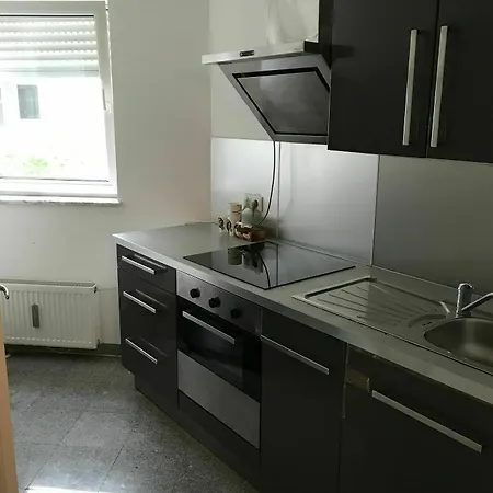 Kn Kahtan Boarding House דירה *