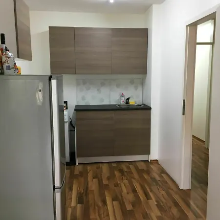Kn Kahtan Boarding House דירה