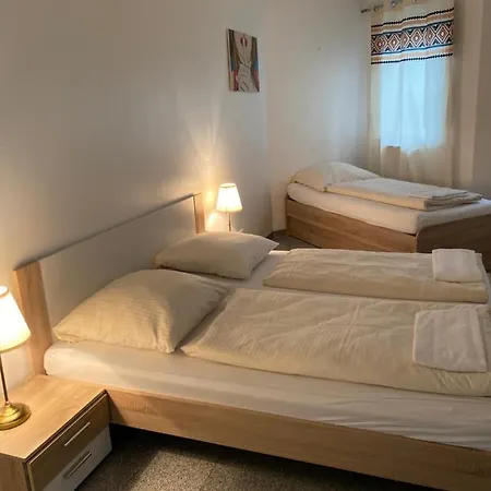 Kn Kahtan Boarding House
